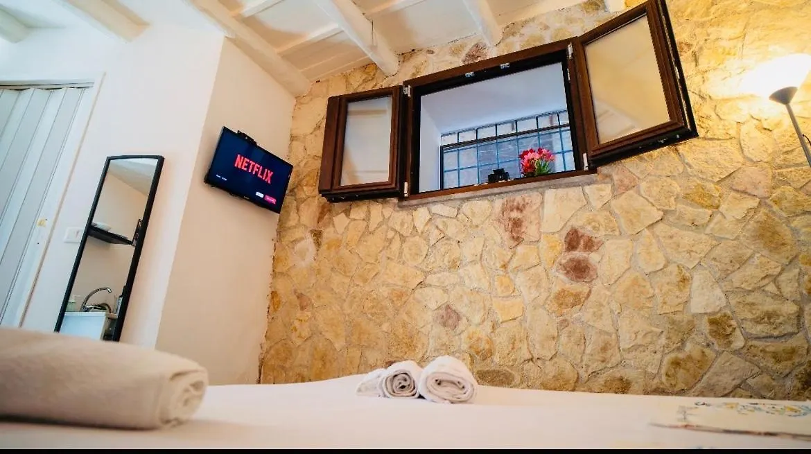 Albergheria Little Home Palermo Holiday home